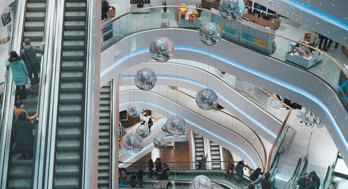 Retail Layoffs: How to Protect Your Brand During a Reduction in Force
